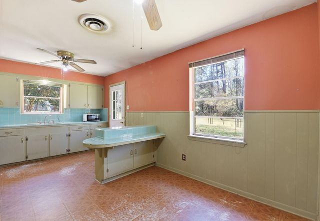 7555 Fm 1725 Road, Cleveland, TX 77328