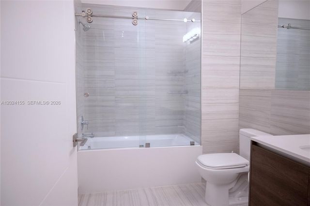 301 Altara Ave 202, Coral Gables, FL 33146