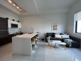 301 Altara Ave 202, Coral Gables, FL 33146