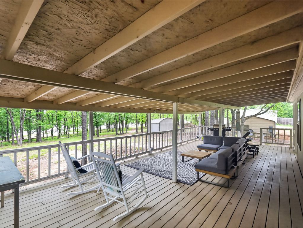 173 Broken Bow Lane, Quitman, TX 75783