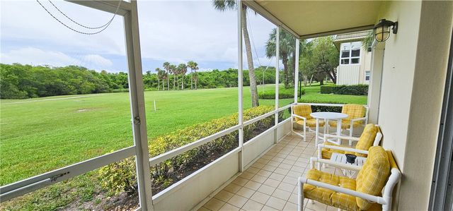 19 Vista Gardens Trail 106, Vero Beach, FL 32962