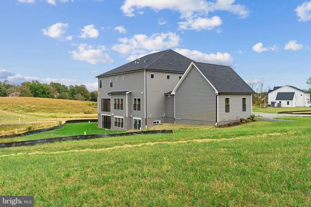 16502 ROLLING KNOLLS LN, Upper Marlboro, MD 20774