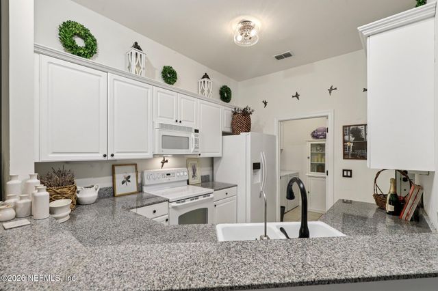 155 LEGENDARY Drive 302, St. Augustine, FL 32092