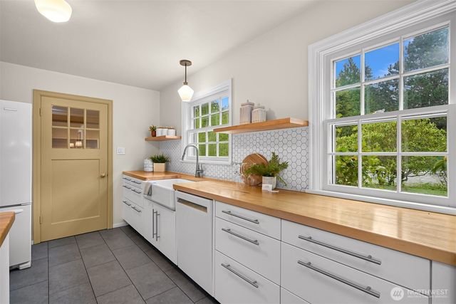 2814 40th Street, Bellingham, WA 98229