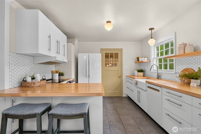 2814 40th Street, Bellingham, WA 98229
