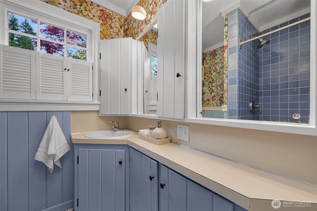 2814 40th Street, Bellingham, WA 98229