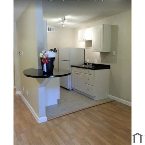 2707 Shelby Avenue, Dallas, TX 75219