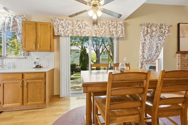 14 W Country Walk Drive, Round Lake Beach, IL 60073