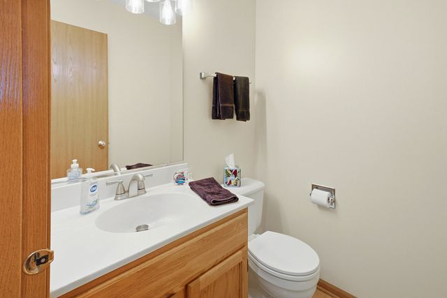14 W Country Walk Drive, Round Lake Beach, IL 60073
