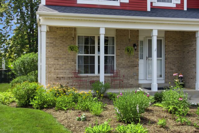 14 W Country Walk Drive, Round Lake Beach, IL 60073