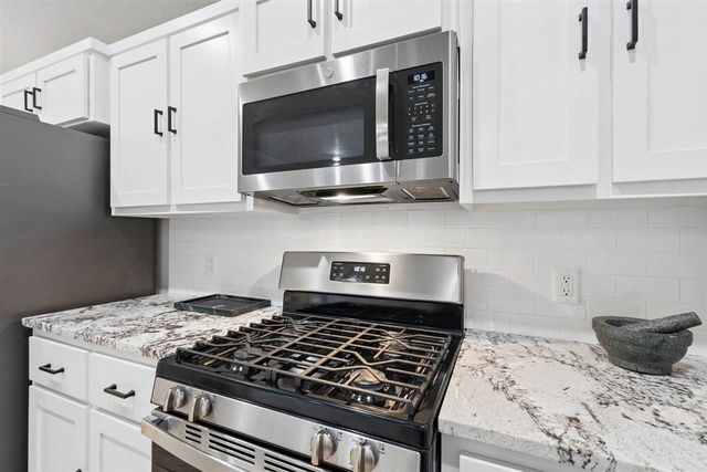 205 NW Sandstone, Cache, OK 73527