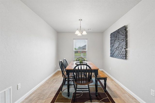 205 NW Sandstone, Cache, OK 73527