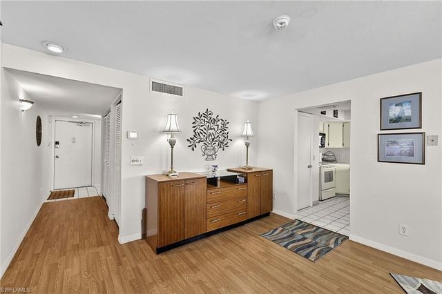 720 Tarpon ST, Fort Myers, FL 33916