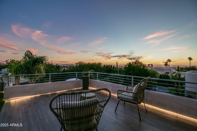 9363 E CALLE DE LAS BRISAS --, Scottsdale, AZ 85255