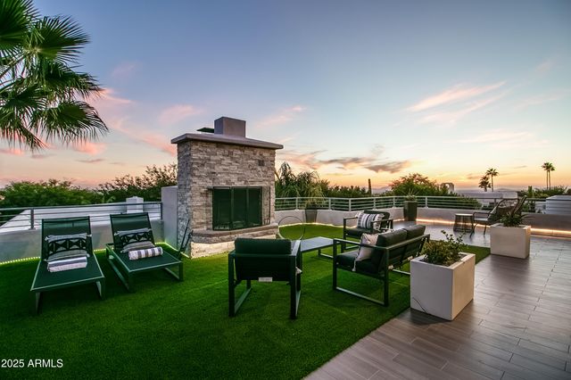 9363 E CALLE DE LAS BRISAS --, Scottsdale, AZ 85255