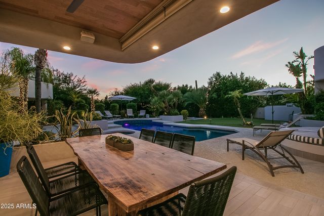 9363 E CALLE DE LAS BRISAS --, Scottsdale, AZ 85255