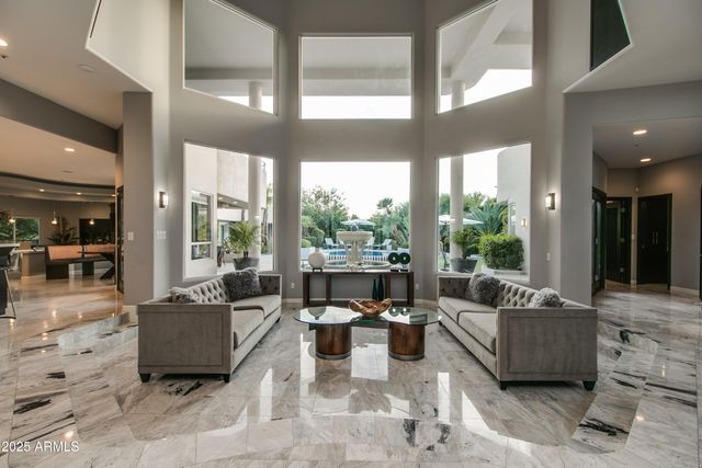 9363 E CALLE DE LAS BRISAS --, Scottsdale, AZ 85255