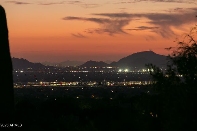 9363 E CALLE DE LAS BRISAS --, Scottsdale, AZ 85255