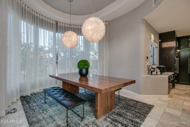 9363 E CALLE DE LAS BRISAS --, Scottsdale, AZ 85255