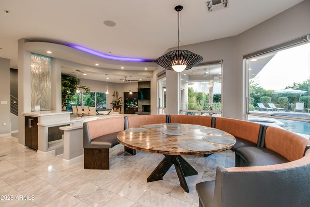 9363 E CALLE DE LAS BRISAS --, Scottsdale, AZ 85255