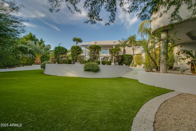 9363 E CALLE DE LAS BRISAS --, Scottsdale, AZ 85255