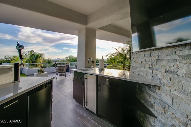 9363 E CALLE DE LAS BRISAS --, Scottsdale, AZ 85255