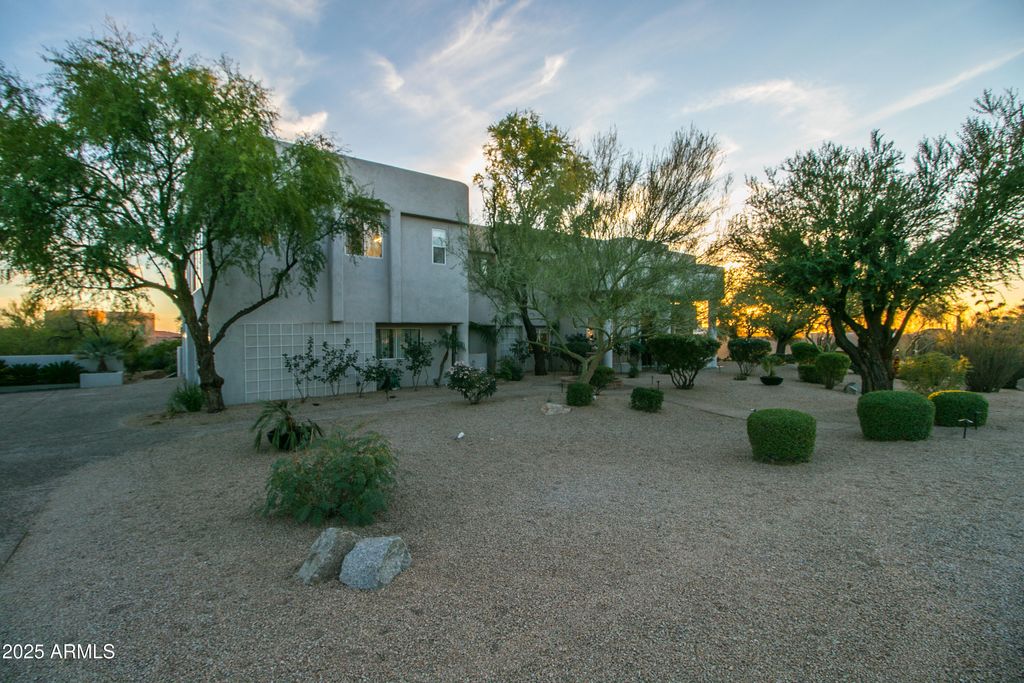 9363 E CALLE DE LAS BRISAS --, Scottsdale, AZ 85255 — photo 5