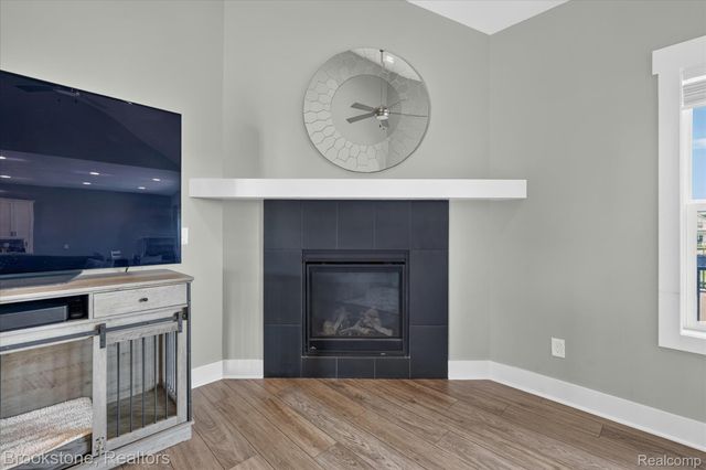 9830 Loretta Lane, Green Oak Township, MI 48178
