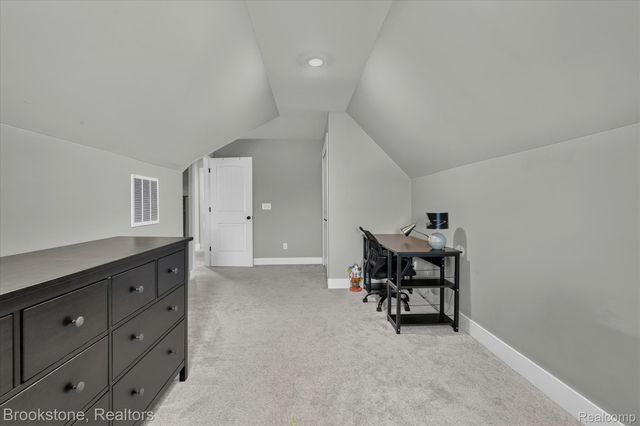 9830 Loretta Lane, Green Oak Township, MI 48178