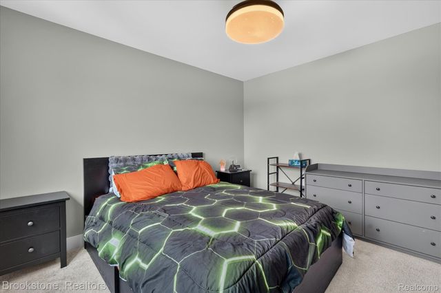 9830 Loretta Lane, Green Oak Township, MI 48178
