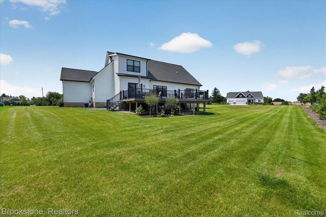 9830 Loretta Lane, Green Oak Township, MI 48178