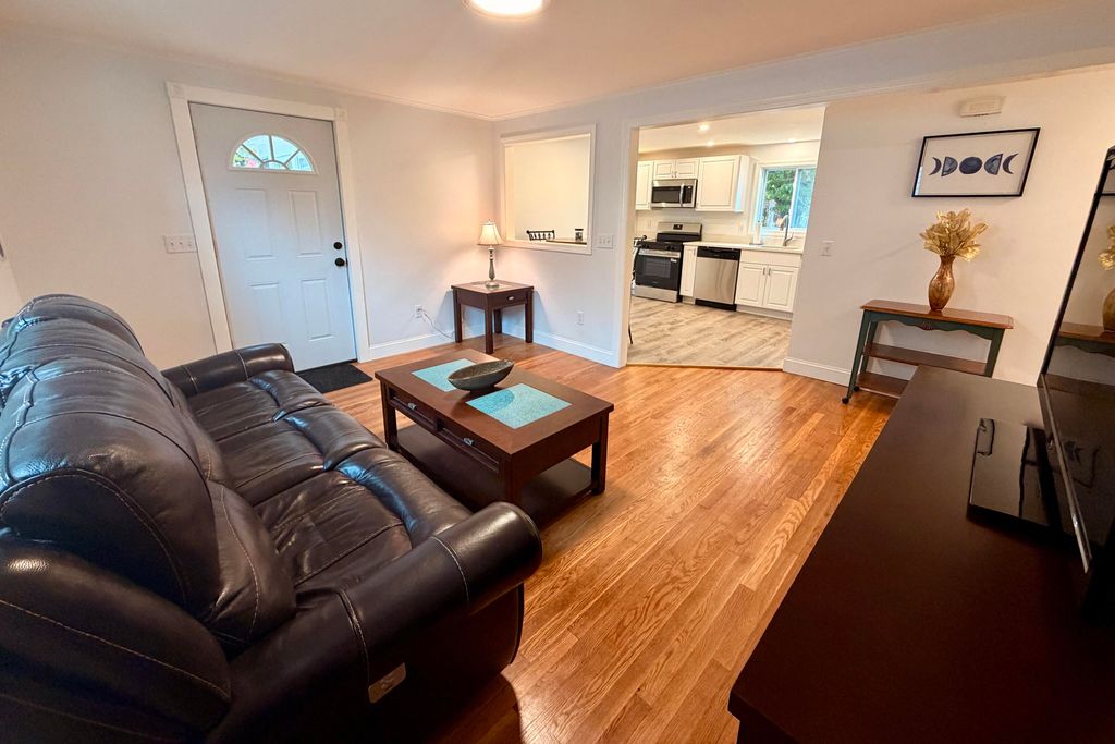 107 Thirlmere Avenue, South Portland, ME 04106 — photo 2