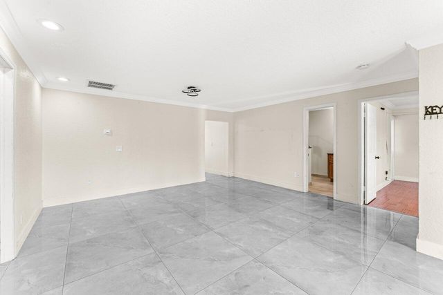 110 W Rubber Tree Drive Main House, Lake Worth, FL 33467