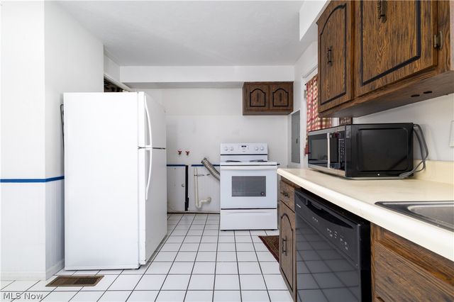 128 Pembroke Road, Steubenville, OH 43953