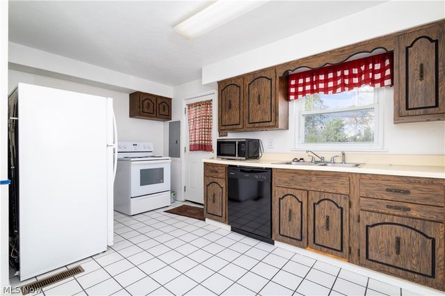 128 Pembroke Road, Steubenville, OH 43953