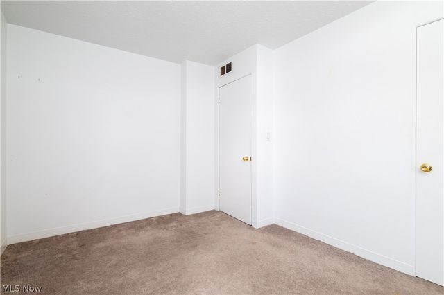 128 Pembroke Road, Steubenville, OH 43953
