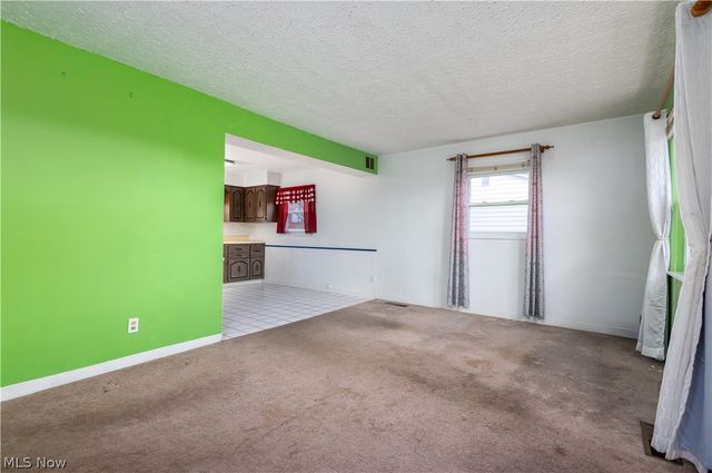 128 Pembroke Road, Steubenville, OH 43953