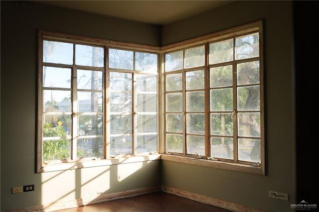 701 N 15th Street, Mcallen, TX 78501