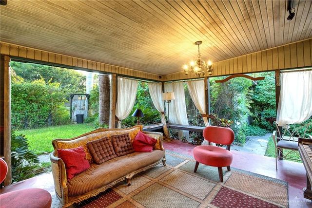 701 N 15th Street, Mcallen, TX 78501