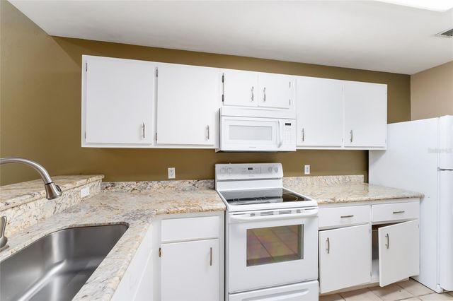 4700 SW ARCHER ROAD 13, Gainesville, FL 32608