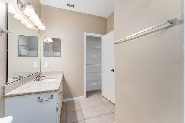 4700 SW ARCHER ROAD 13, Gainesville, FL 32608