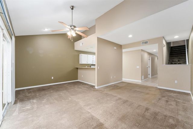 4700 SW ARCHER ROAD 13, Gainesville, FL 32608
