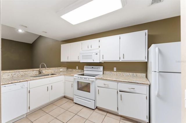 4700 SW ARCHER ROAD 13, Gainesville, FL 32608