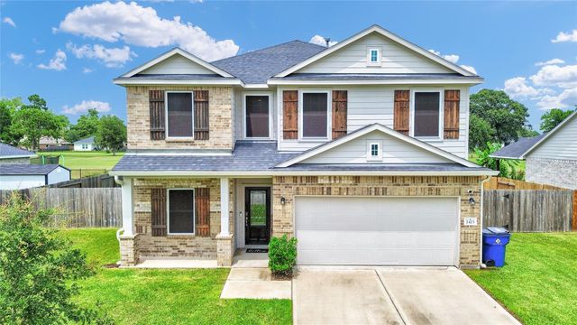 2423 Ridgewood Drive, West Columbia, TX 77486