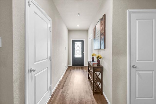 2423 Ridgewood Drive, West Columbia, TX 77486