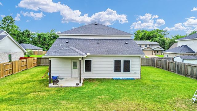 2423 Ridgewood Drive, West Columbia, TX 77486