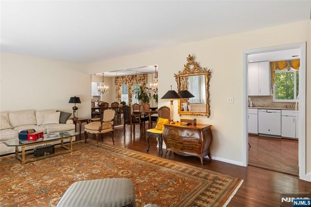 568 Stellman Road, River Vale, NJ 07675