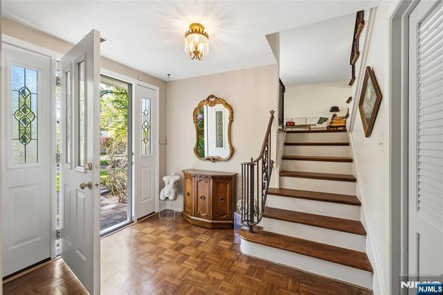 568 Stellman Road, River Vale, NJ 07675
