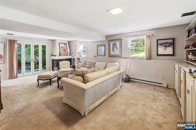 568 Stellman Road, River Vale, NJ 07675