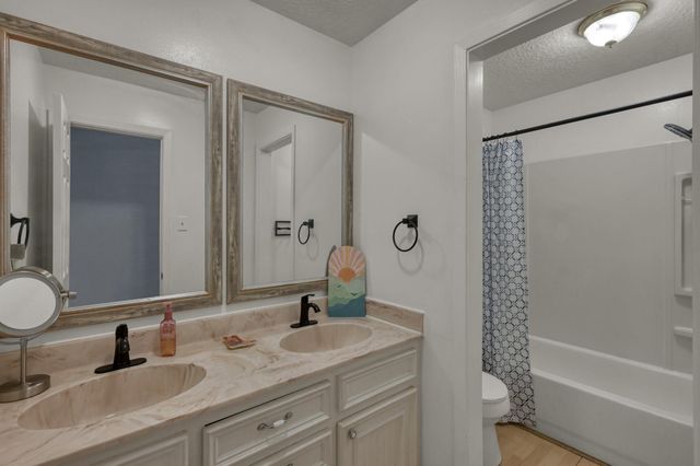 14909 Pine Tree Road, Montgomery, TX 77356